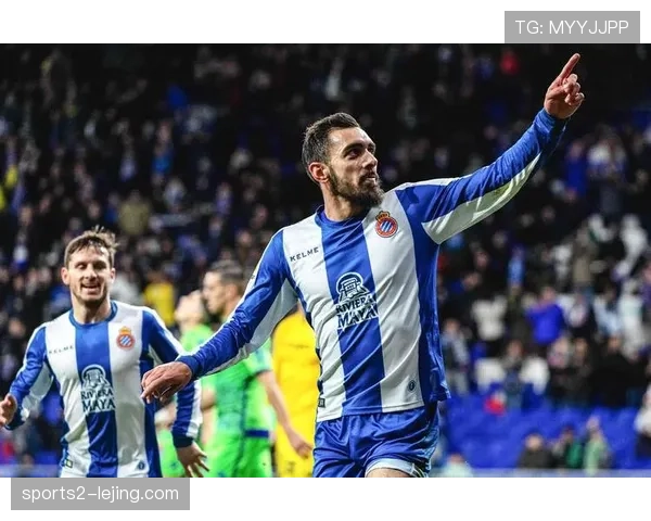 巴萨客场轻取皇家社会斩获十连胜 角球得分率冠绝西甲成关键